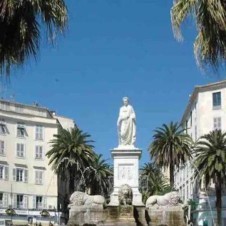 Appartement Hypercentre Parking Gratuit Ajaccio  Buitenkant foto